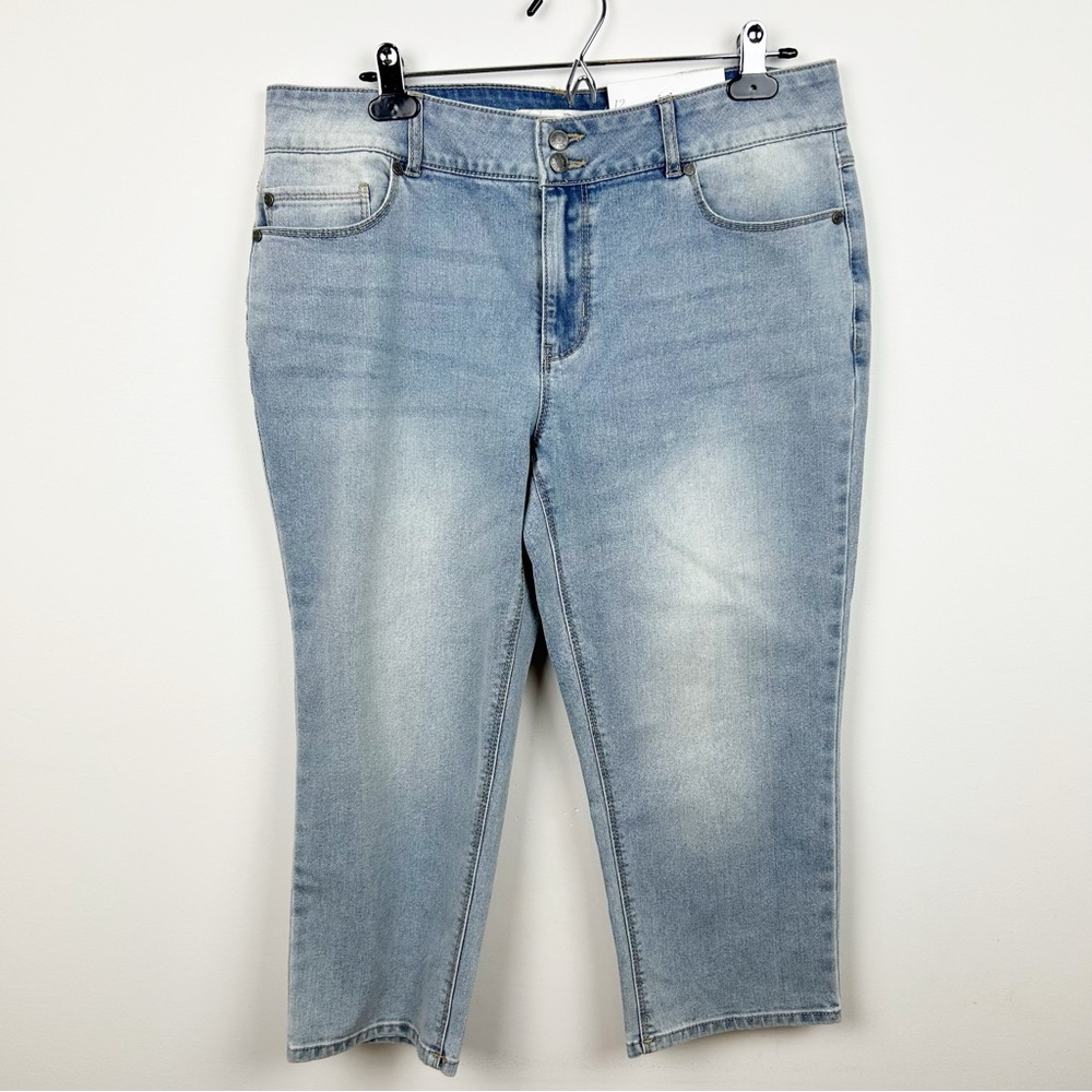 Cato Skinny Crop Midrise Light Wash 12 NWT